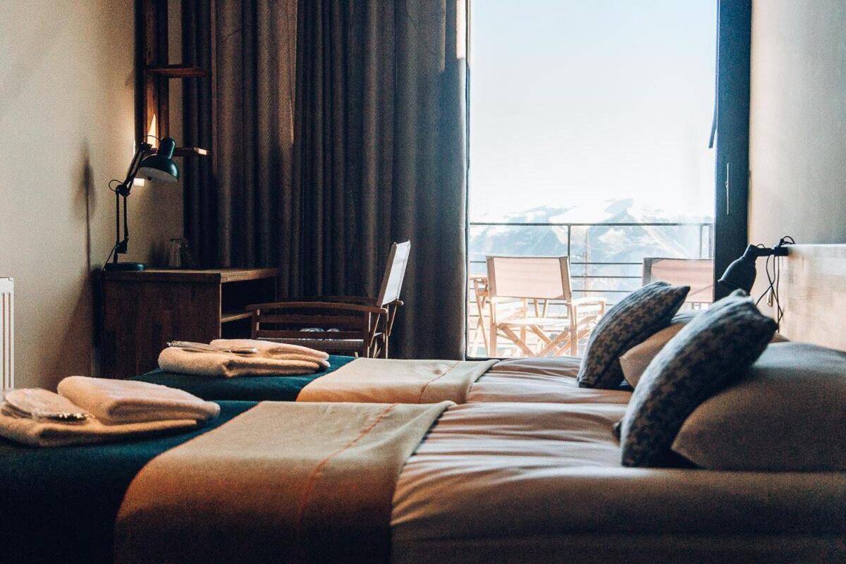 Quadrum Hotel กูเดาริ ภายนอก รูปภาพ