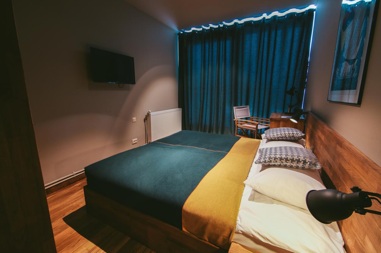 Quadrum Hotel กูเดาริ ภายนอก รูปภาพ