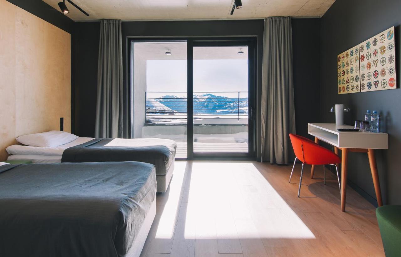 Quadrum Hotel กูเดาริ ภายนอก รูปภาพ